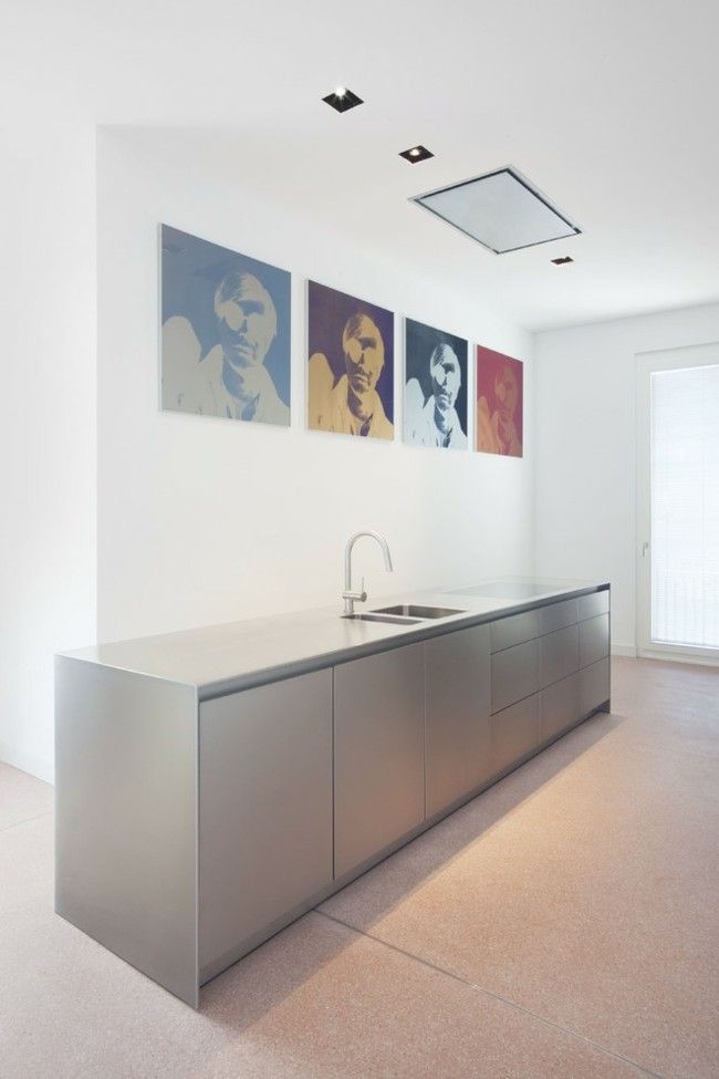 kitchen-furnishing-minimalist