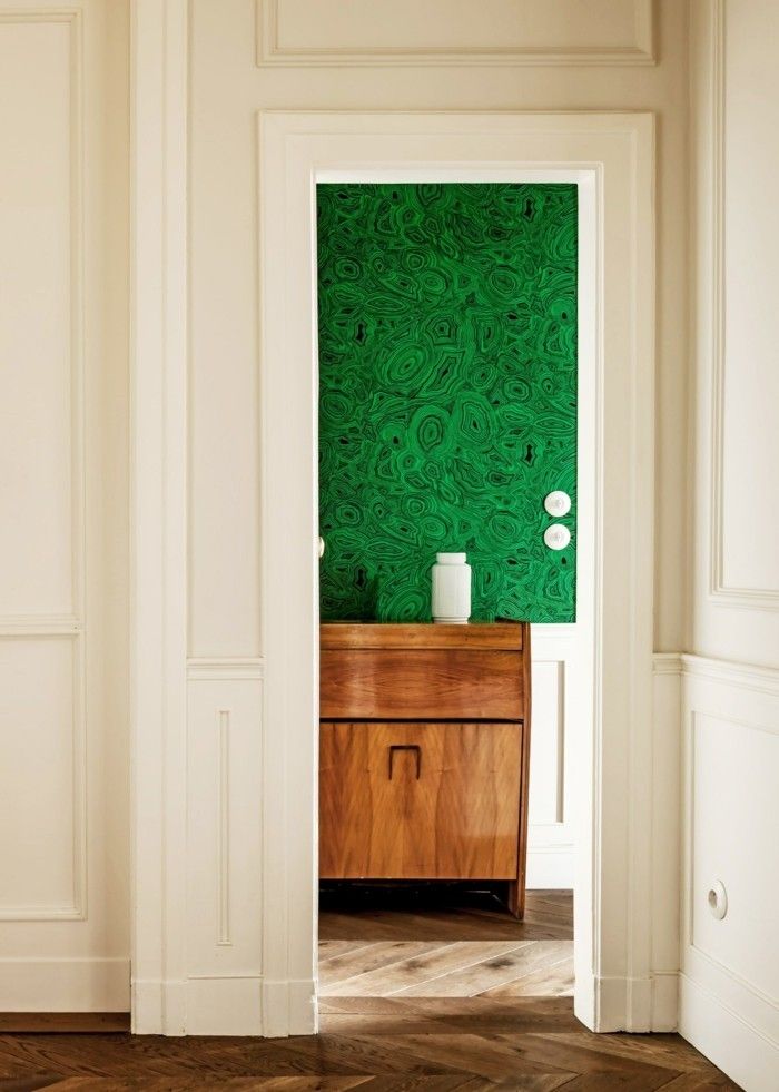 wall-design-ideas-wallpaper-geological-pattern-green
