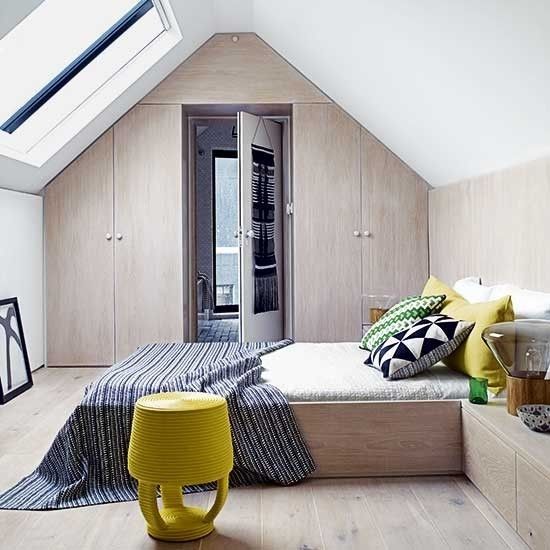 modern-bedroom-attic-skylight-compensate