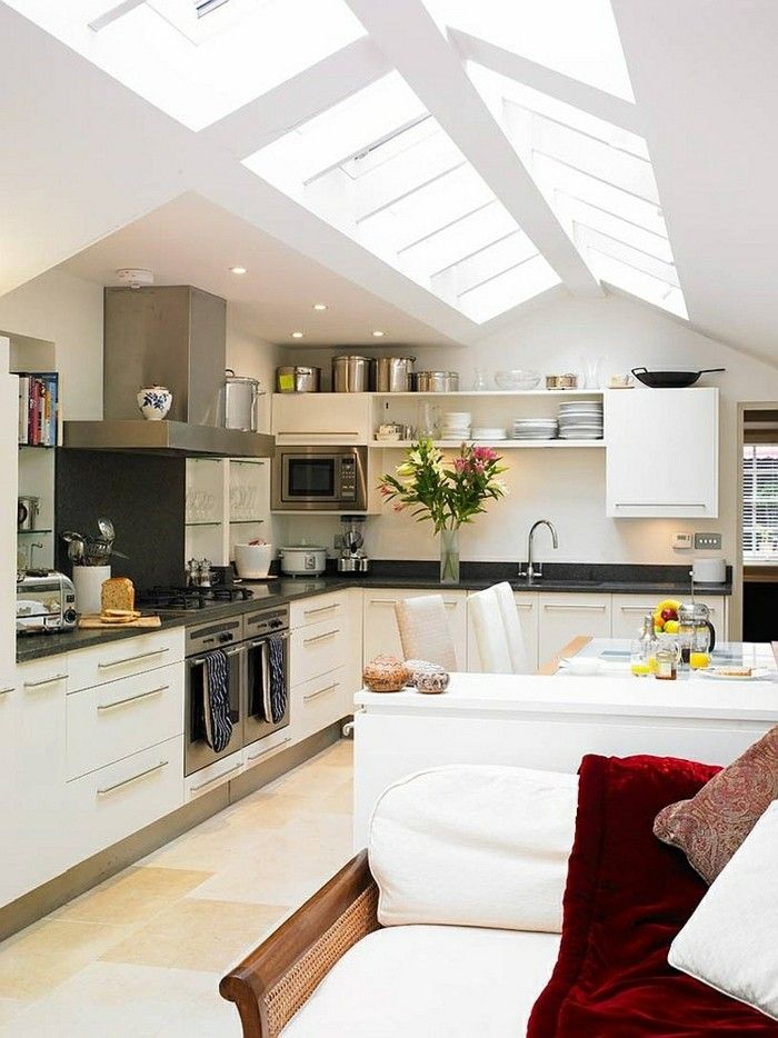 skylight-dachfenster-moderne-kuche-gestalten