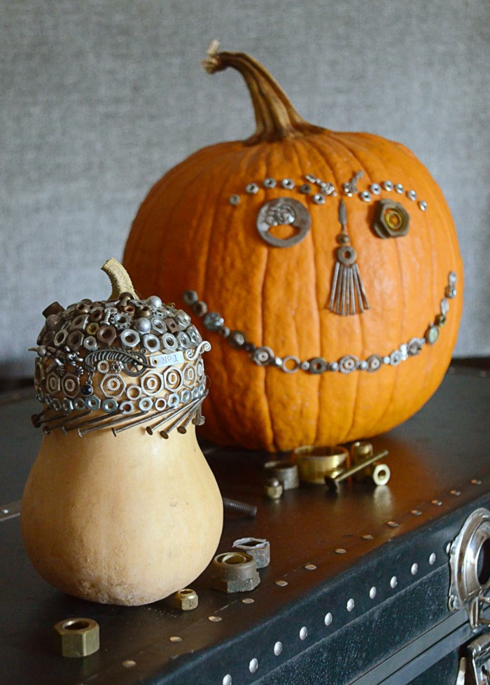 kurbis-in-steampunk-style-decorated-kurbis-deco-for-halloween