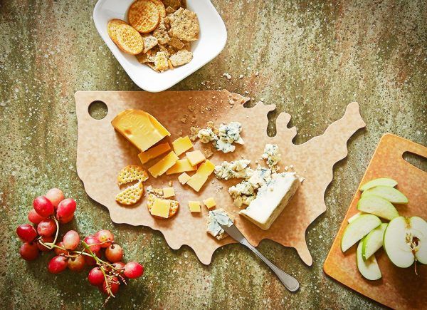 cutting-board-in-country-shape