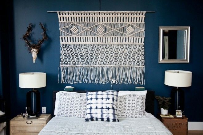 modern-bedroom-ideas-wall-decoration-macrame-in-white