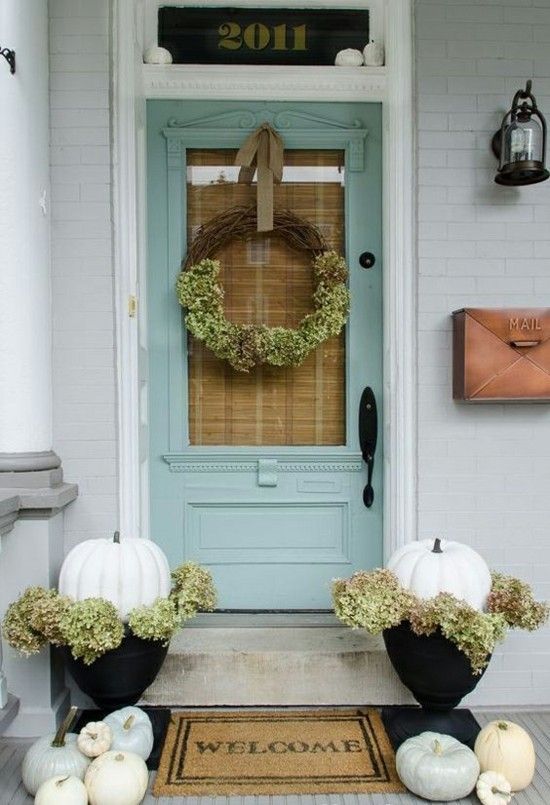 saver autumn wreath decoration element
