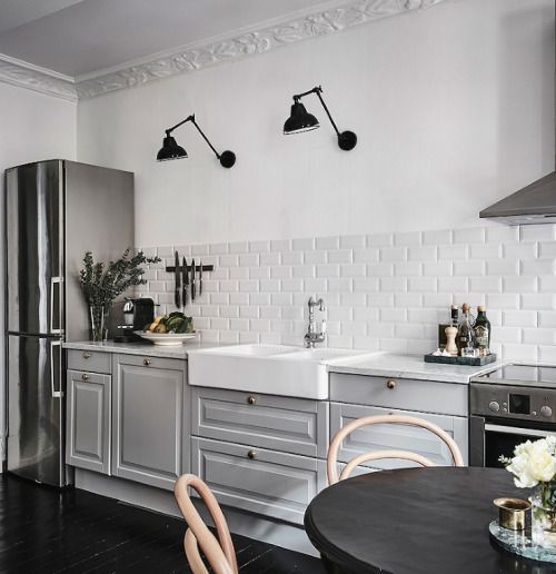 kitchen-stylish-neutral-colors-gray-pink-chairs