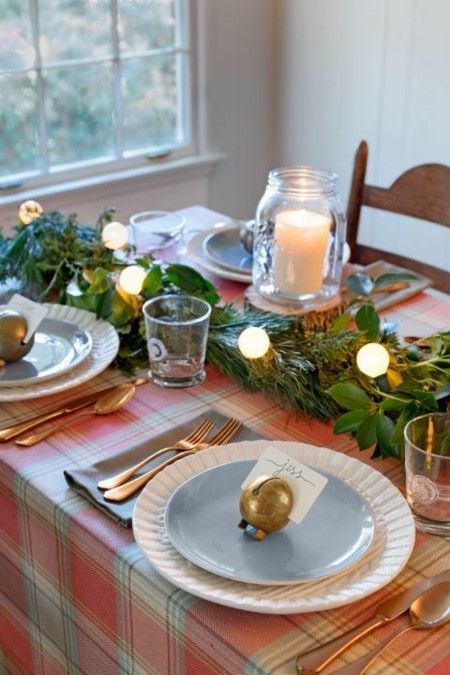 nice-idea-for-the-table-decoration-for-christmas