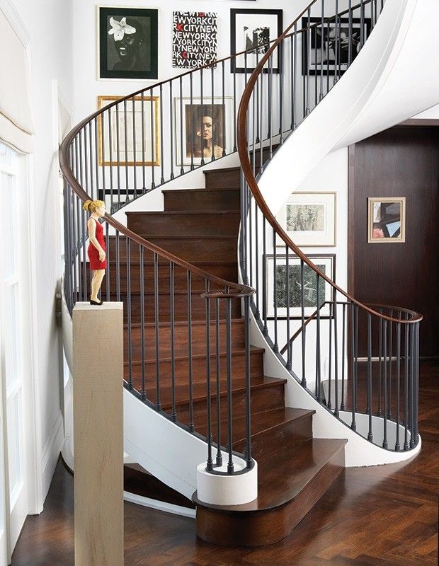 stairs-made-of-dark-wood