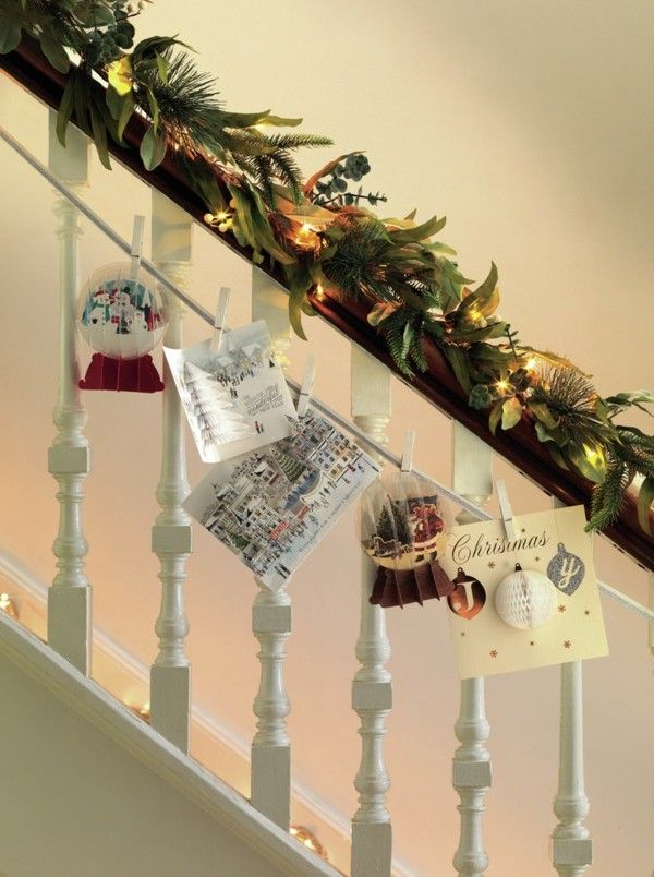 staircase-decorated-green-garlands