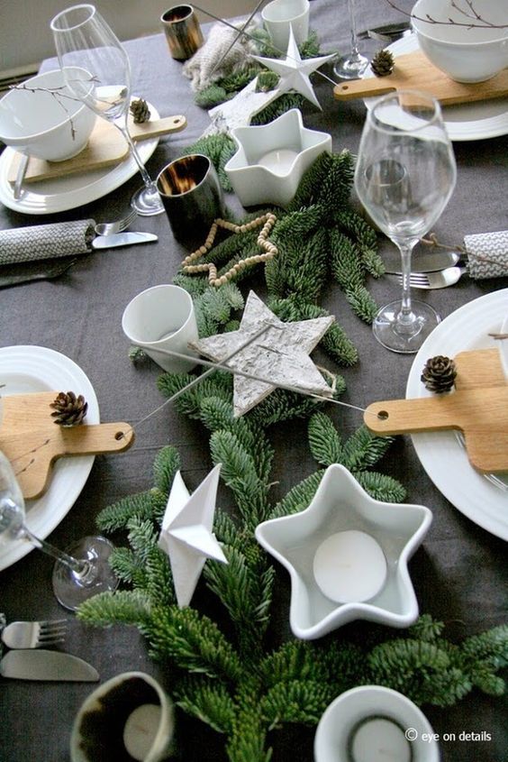 modern-table-decoration-for-christmas