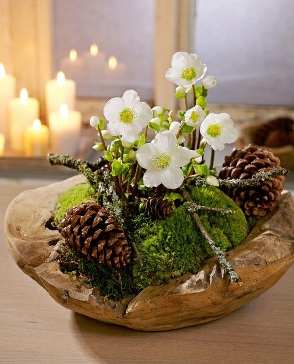 flower-arrangement-christ-roses-moss-twigs-pine cones