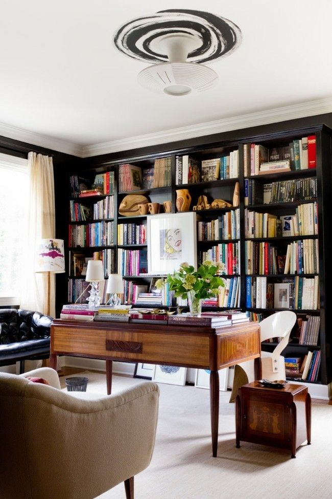 house-library-many-books-heimburo-desk-armchair-sofa-green