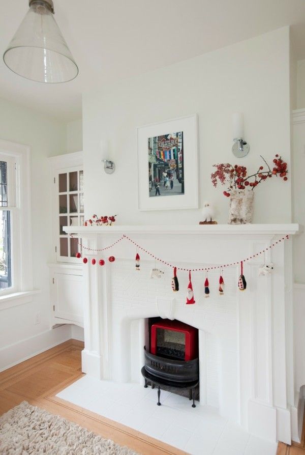 fireplace-white-simple-decoration-garland