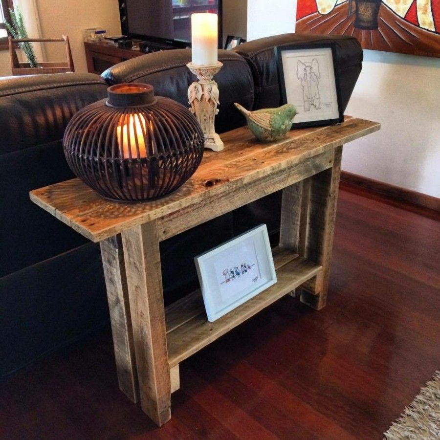 Charming pallet decoration table