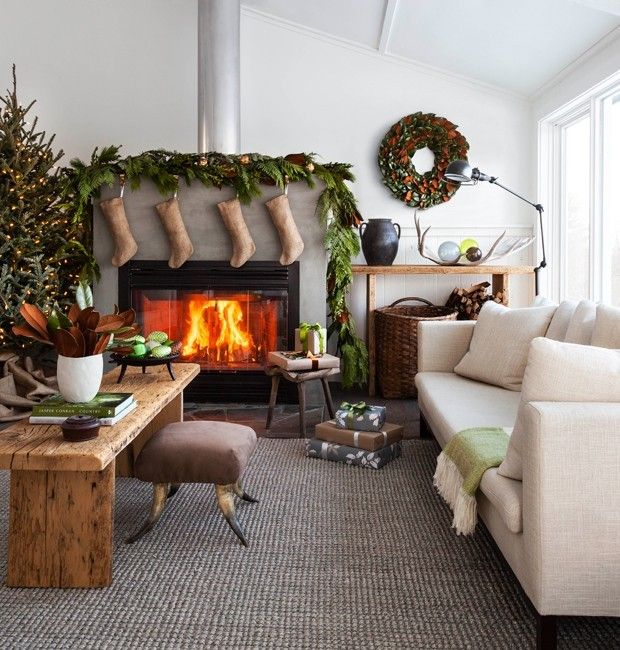 modern living room christmas decoration