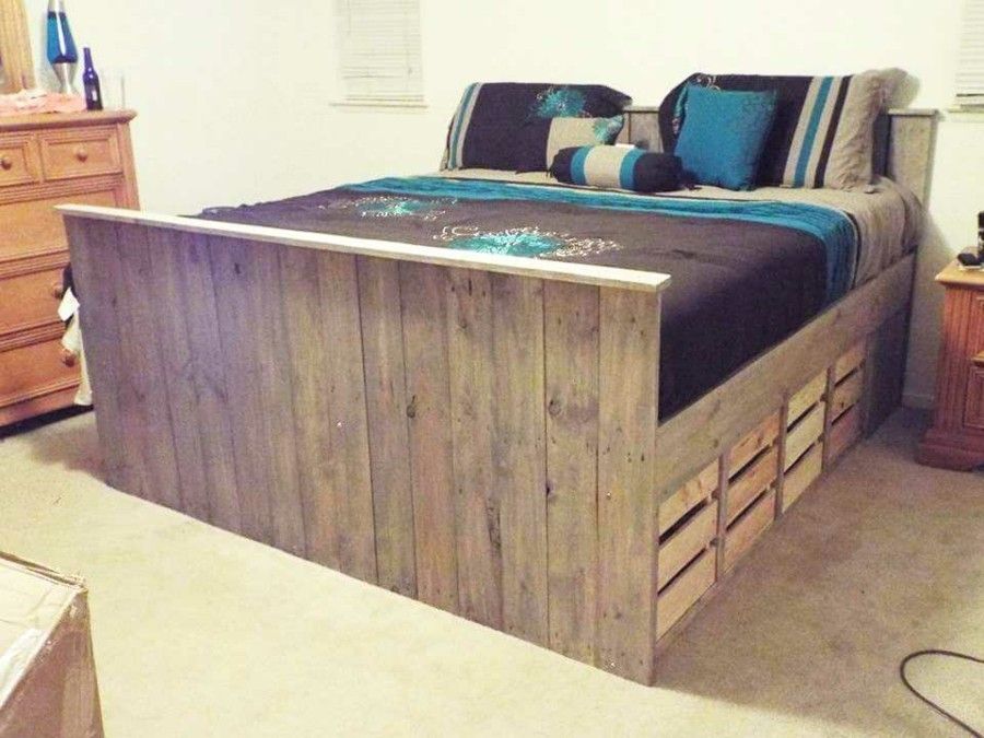 Pallet bed under-bed storage space, rustic style
