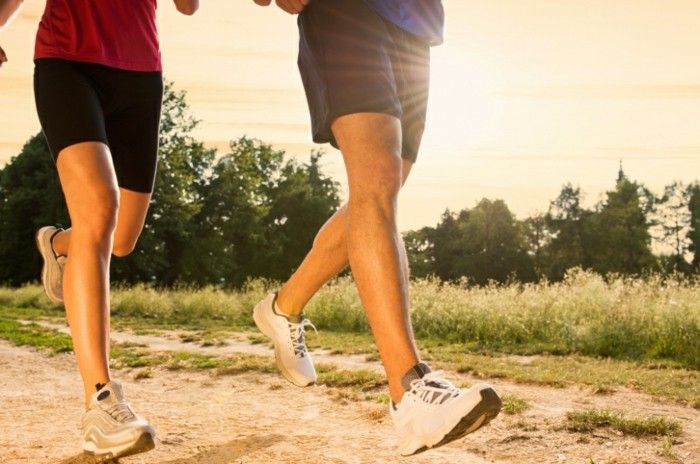 tägliches Jogging gute Kondition fördert die Gesundheit