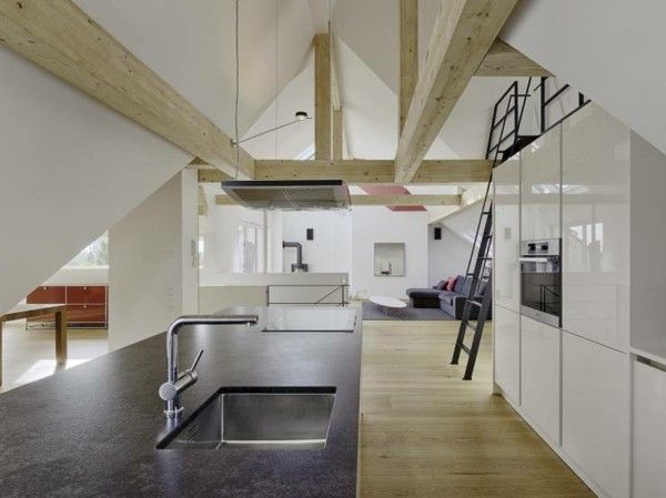 Eine Küche im Dachgeschoss modern ideen