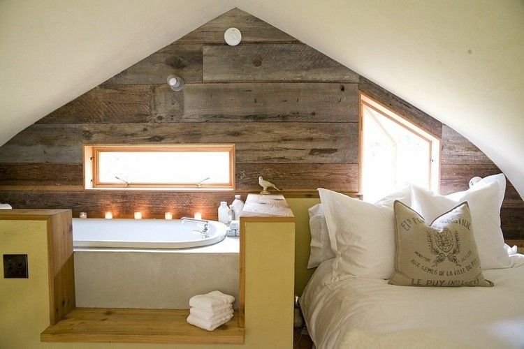 Kleine Dachwohnung Schlafzimmer Bad Holzwand