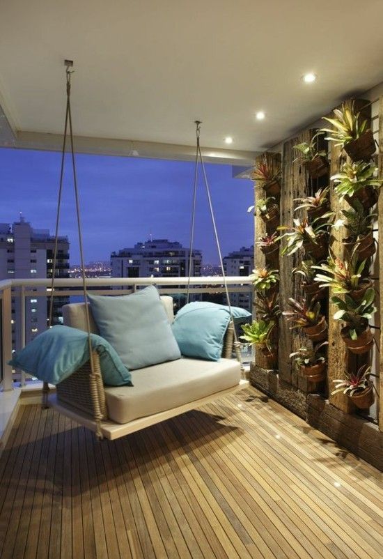 moderne Terrassengestaltung vertikaler Garten
