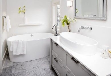 Großes Badezimmer gestalten – clevere Tipps und praktische Tricks für Sie!