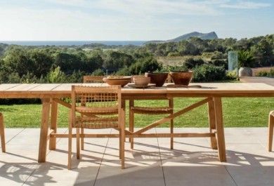 Eleganter Gartentisch – ein Muss in jeder Outdoor-Einrichtung