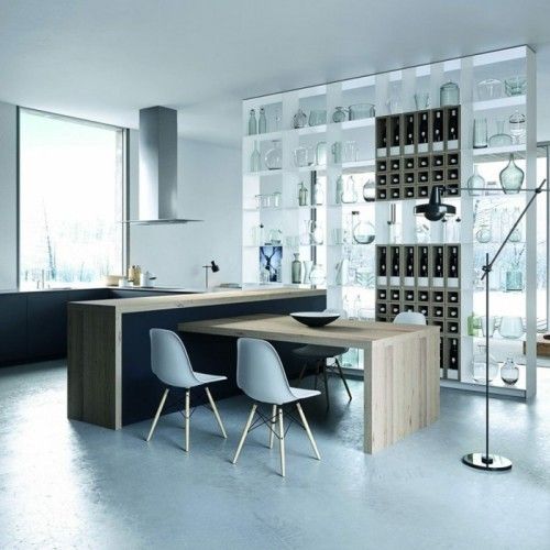 Ideen für Betonboden Glaswand als Raumteiler Küche Wohnzimmerbereich