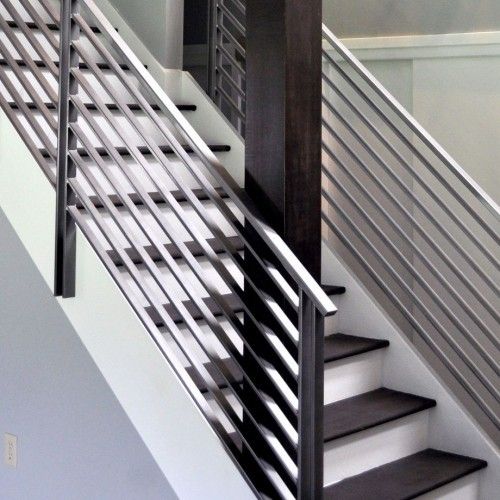 Metall modernes Treppendesign sehr schick und ansprechend