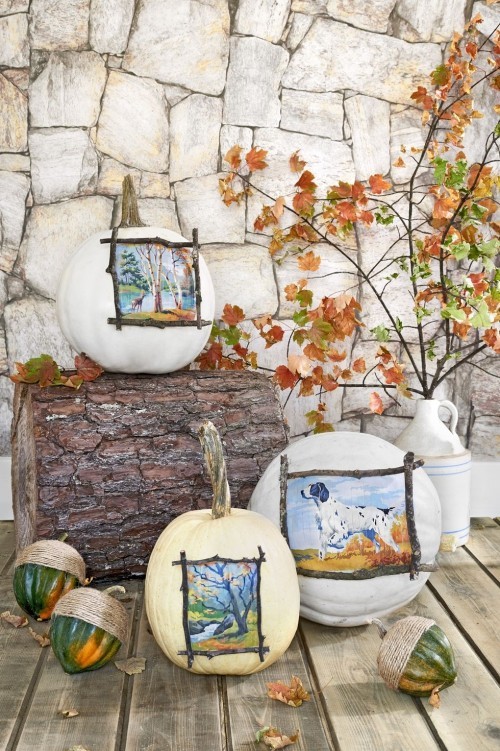 Herbstdeko weiße Kürbisse mit schönen Bildern verzieren