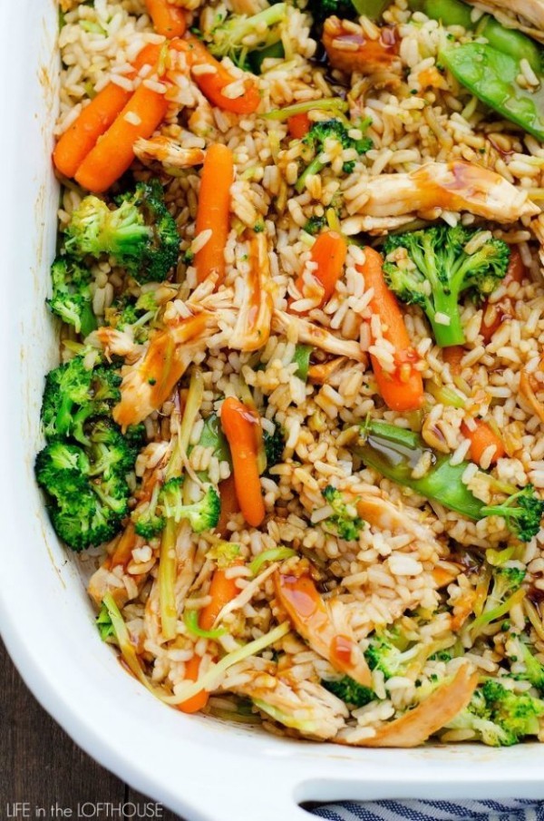 Kasserolle Rezepte Hühnerfleisch mit Reis und Gemüse