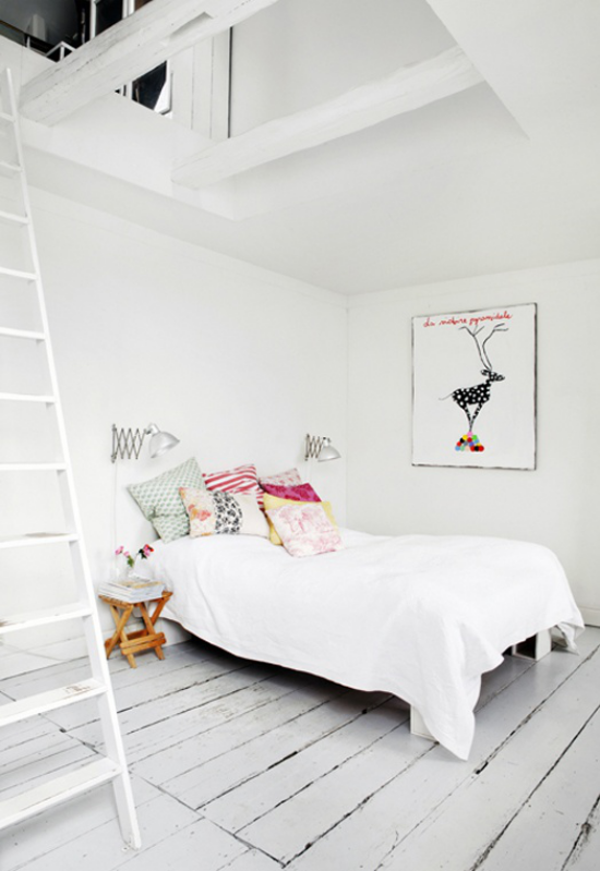 Schlafzimmer Ideen im Scandi Style für Kinder graues Holz Wandbild Leiter zur oberen Etage