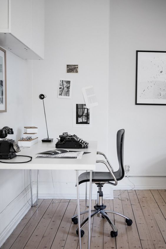 Colors for the home office with minimalist furnishings in white, black accents, wooden floor