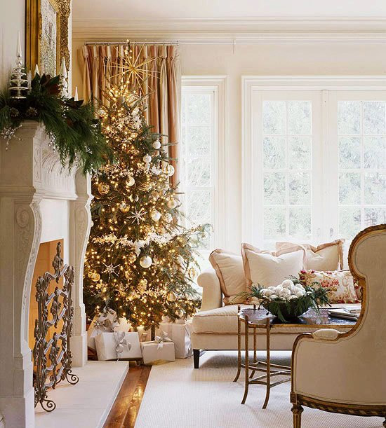 träumerische Weihnachtsstimmung Wohnzimmer festlich dekorieren