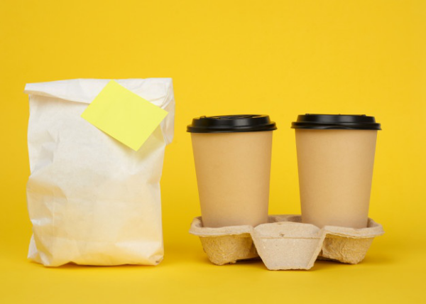 Werbeartikeltrends 2020 Kaffeebecher Papiertasche nachhaltige Artikel Nachhaltigkeit Natürlichkeit