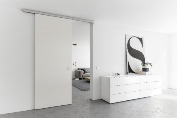 Moderne Schiebetüren sind ein Symbol für zeitlose Eleganz und