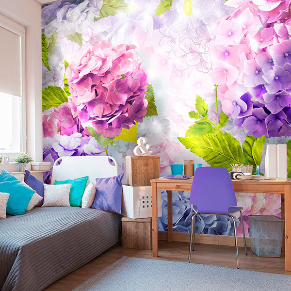 Diese wunderschönen Hortensienblüten in zarten Farben können Ihre Kreativität im Homeoffice fördern.
