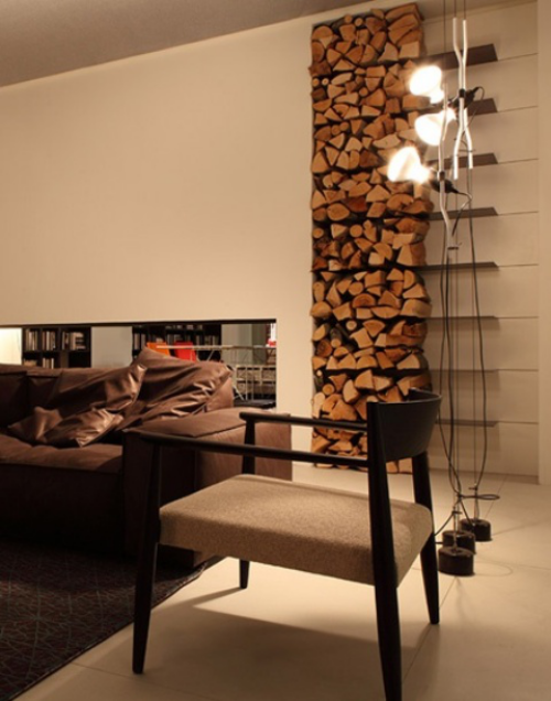 Brennholz richtig lagern drinnen zuhause Holzregal praktisch und sehr elegant zugleich