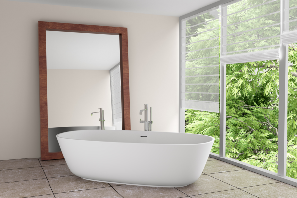 Armatur hohe Qualitat der Badarmatur schones funktionelles modernes badezimmer mit Badewanne Wandspiegel deckenhohe Fenster Blick zum Innenhof Ideen