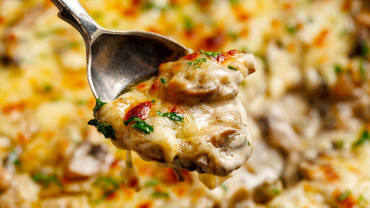 Pilze zubereiten - Eintopf ,ot Pilzen und Gemüse in Sauce