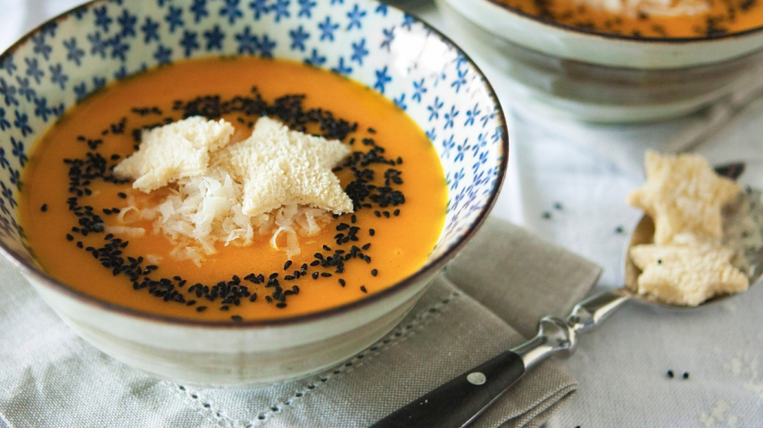 leichte Kürbis Rezepte - schmackhafte Suppe schnell machen
