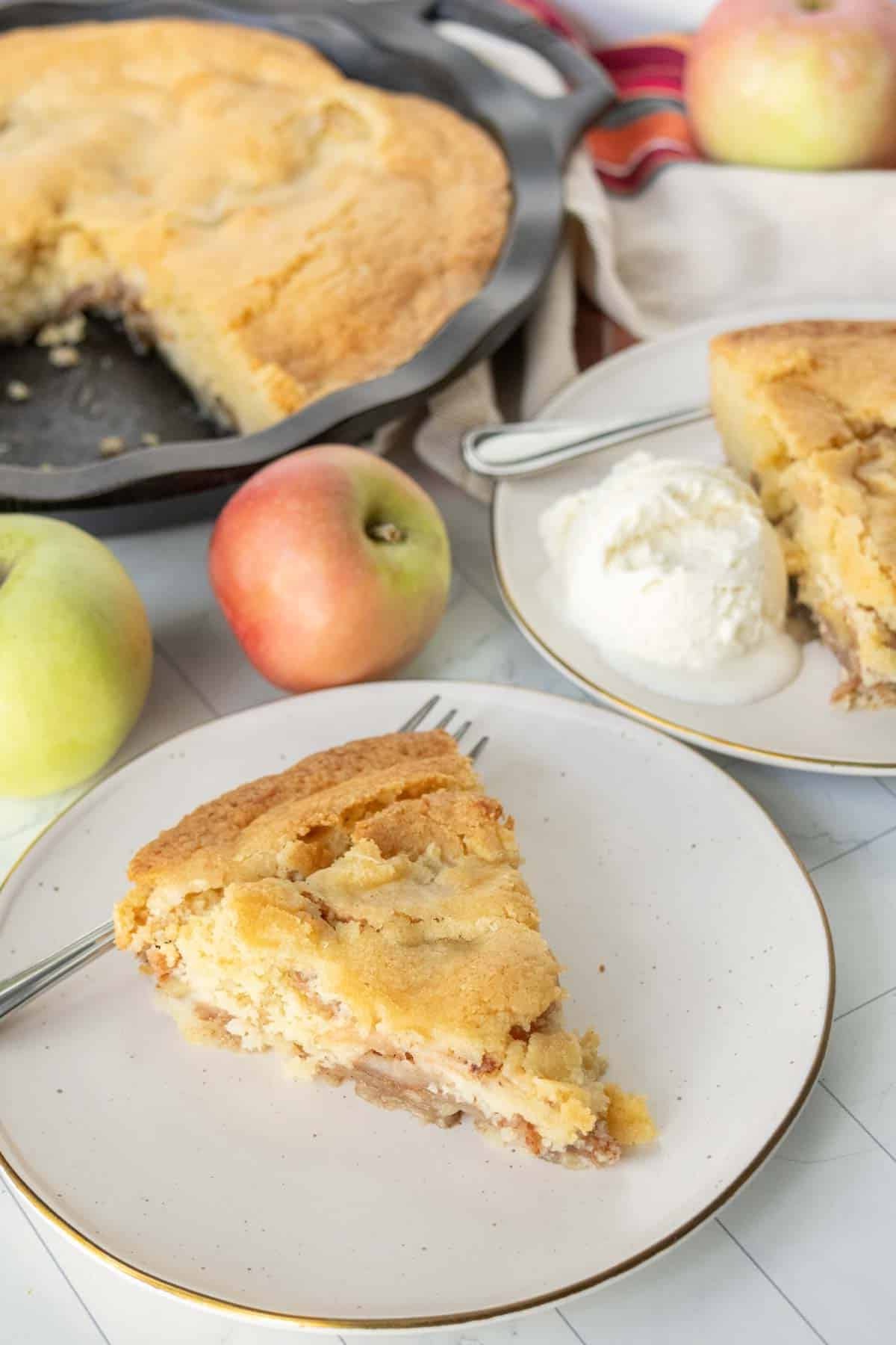 klassisches Rezept für Apfelkuchen backen 