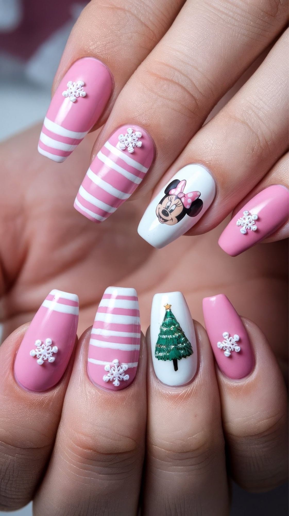 rosa Nails mit Stresssteinen 