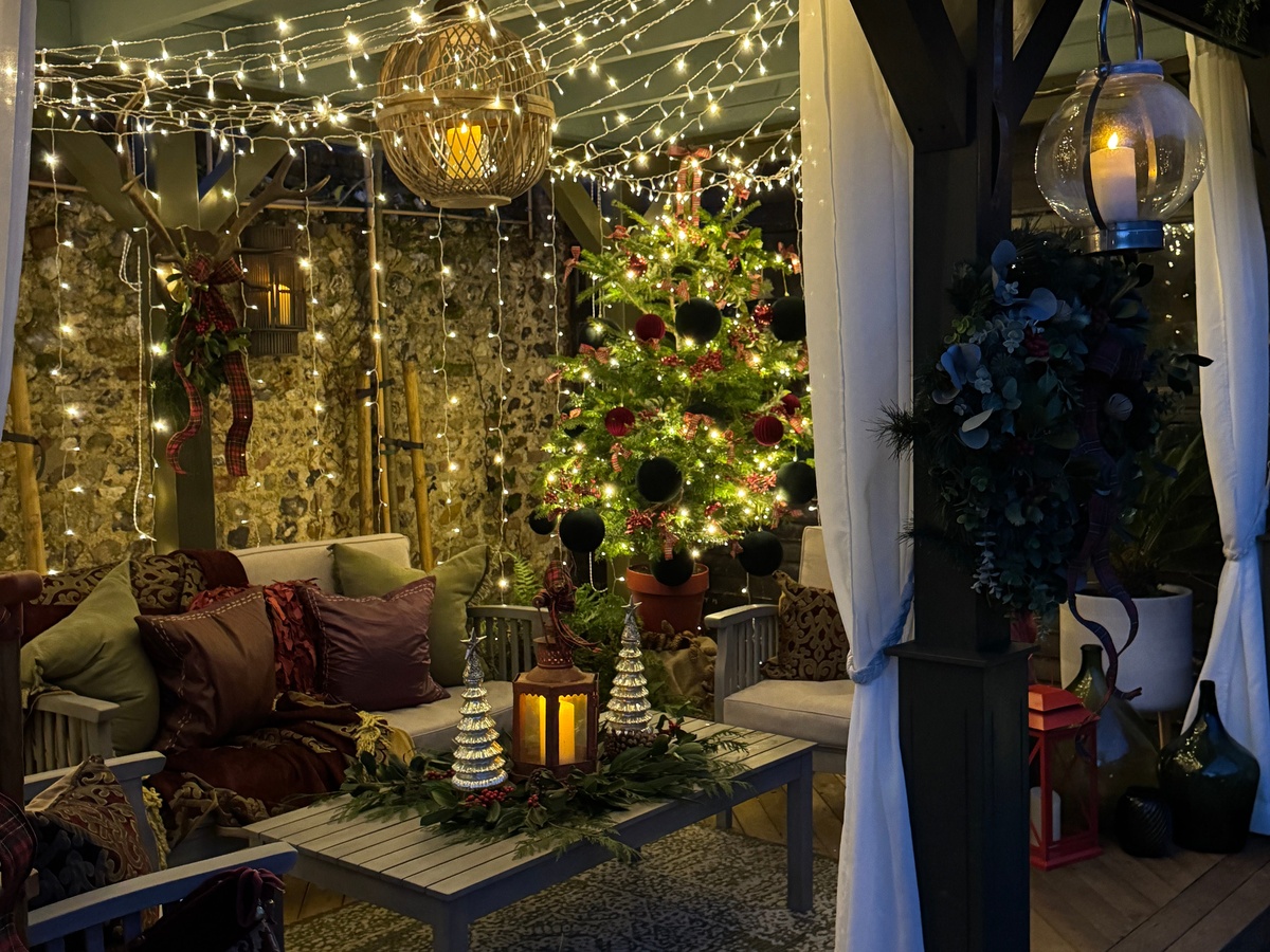 eine magische Atmosphäre mit Lichteffekten schaffen