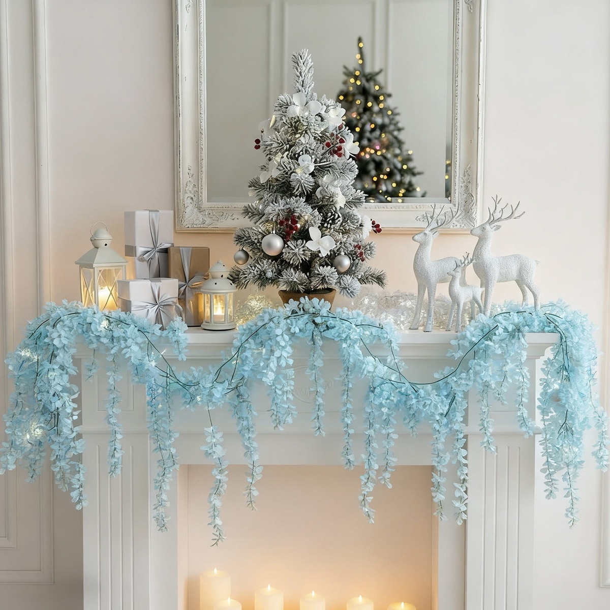 Weihnachtsdeko im skandinavischen Stil in kalten Farben