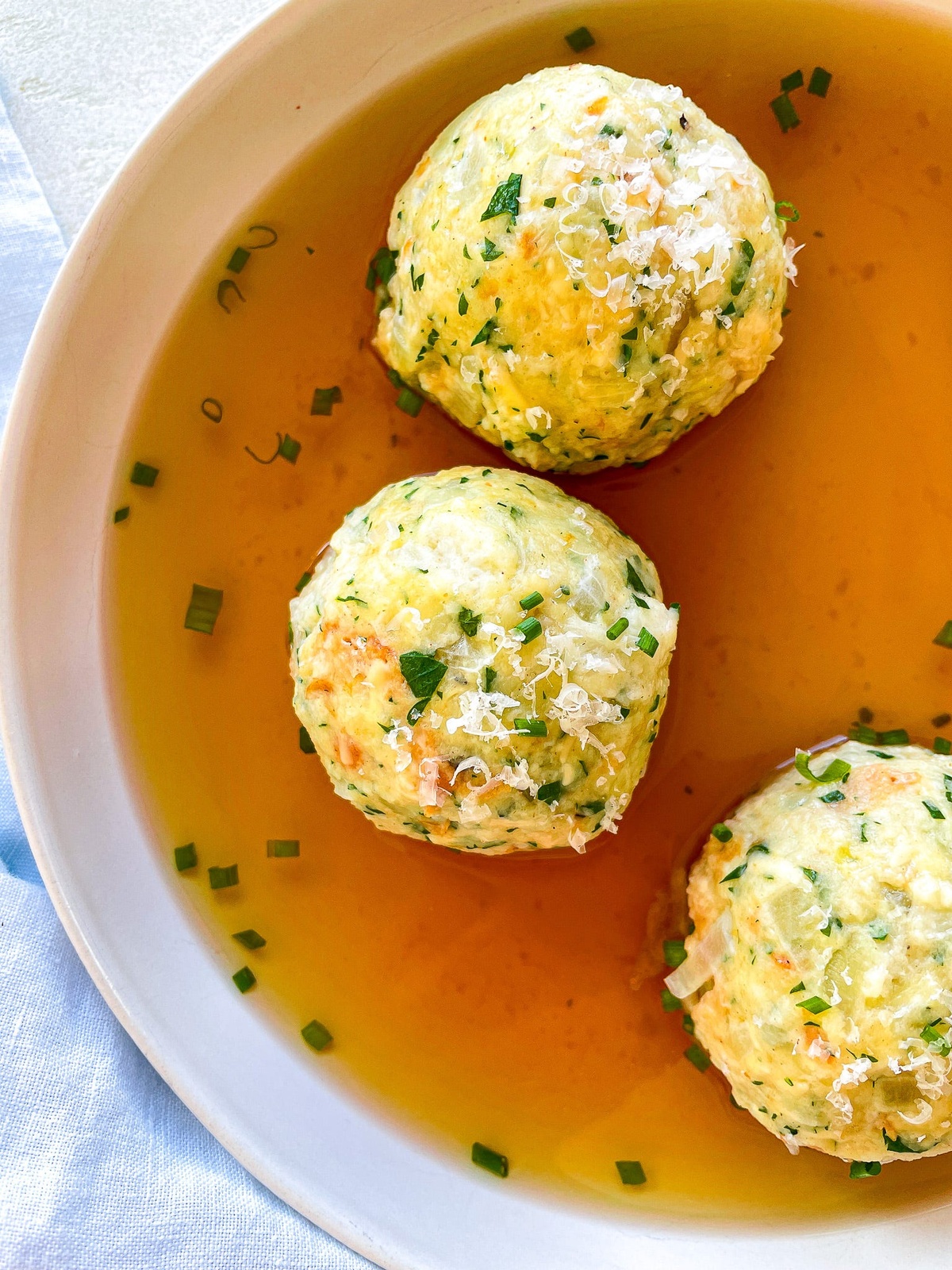 Semmelknödel - die Beilage zu jwarmen Wintersuppen 